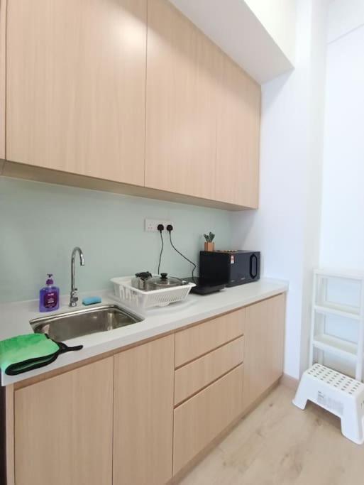 Apartment Col 23ab Cozy Klcc View & Infinity Pool