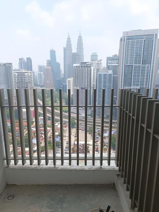Apartment Col 23ab Cozy Klcc View & Infinity Pool *