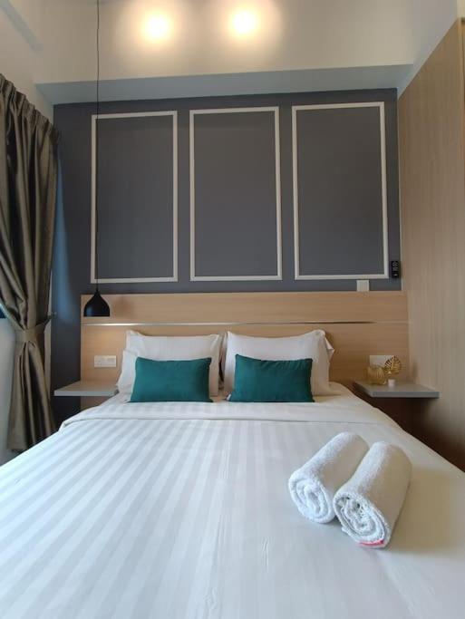 Col 23ab Cozy Klcc View & Infinity Pool Apartment Kuala Lumpur